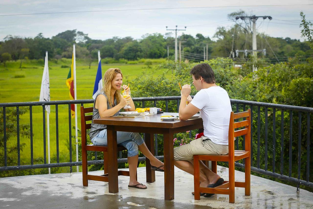 Elephas Resort & Spa Sigiriya Dış mekan fotoğraf