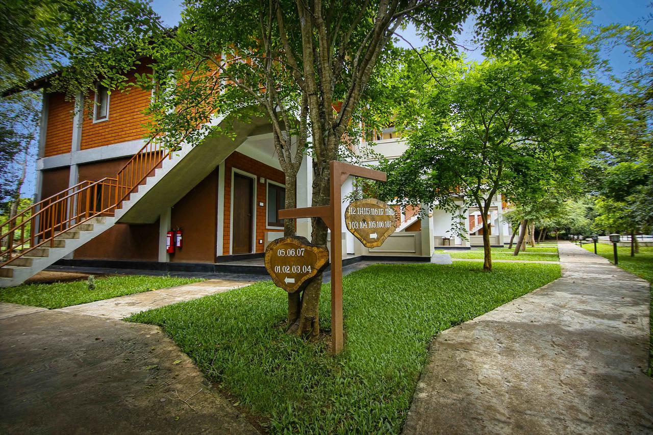 Elephas Resort & Spa Sigiriya Dış mekan fotoğraf